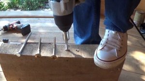 Шуруповерт или гайковерт? Обзор для плотников