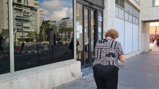 ИЗРАИЛЬ. Ашдод. Район Сити. Прогулка по городу смотреть онлайн