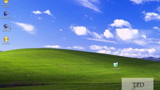 How to build a Bootable Live CD using UBCD4Win. смотреть онлайн