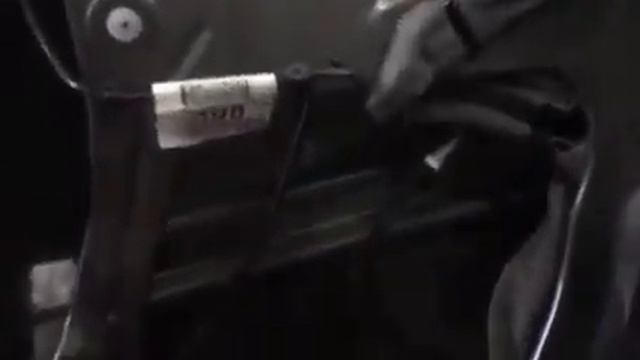 Изоляция от шума в стоковом варианте есть в машине Форд Фокус 3, но не в недостаточных количествах смотреть онлайн
