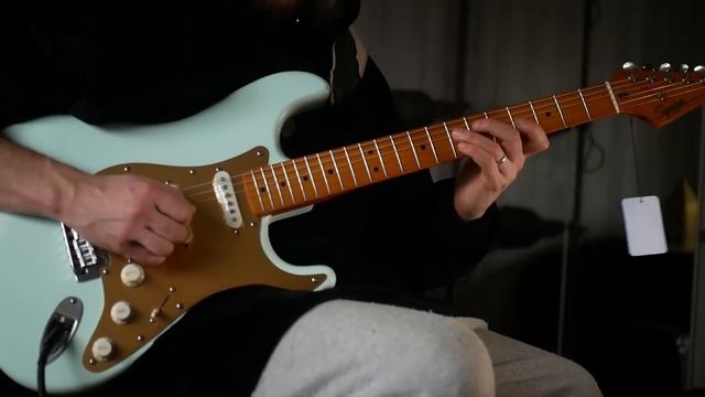 The Best Squier in Years - Squier 40th Anniversary Stratocaster смотреть онлайн