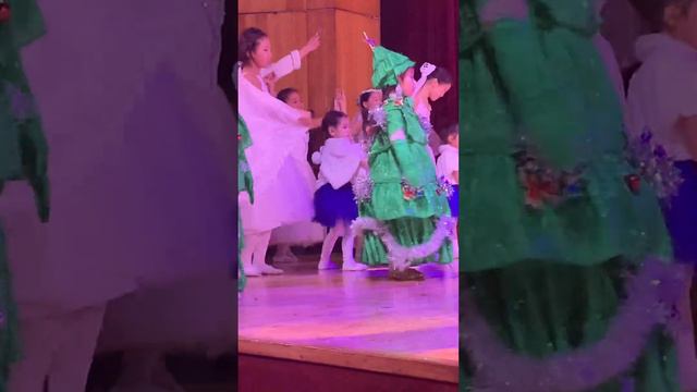 Азалия Дилгир смотреть онлайн