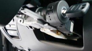 Проворот заклинившего замка Volvo XC90