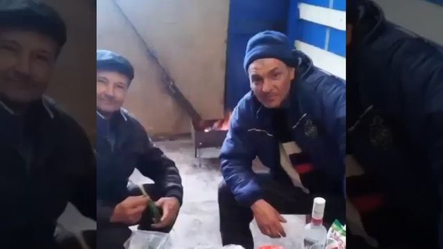 ПЕСНЯ ПРО ДЛЯ ДАЛЬНОБОЙЩИКОВ смотреть онлайн