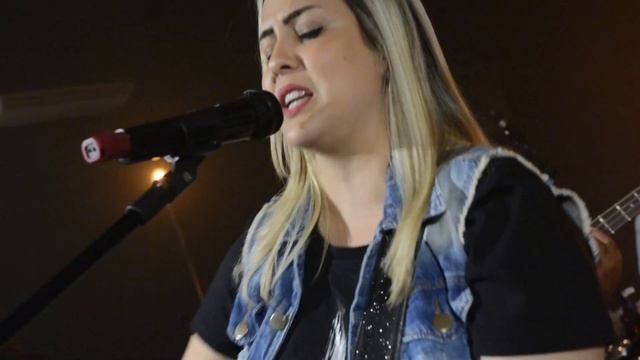 A Cruz (cover) - Ministério de Louvor Restaurar Mary Dota смотреть онлайн