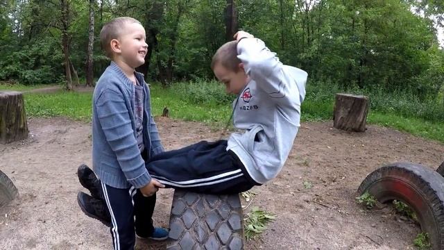 Упражнения на старых покрышках. смотреть онлайн