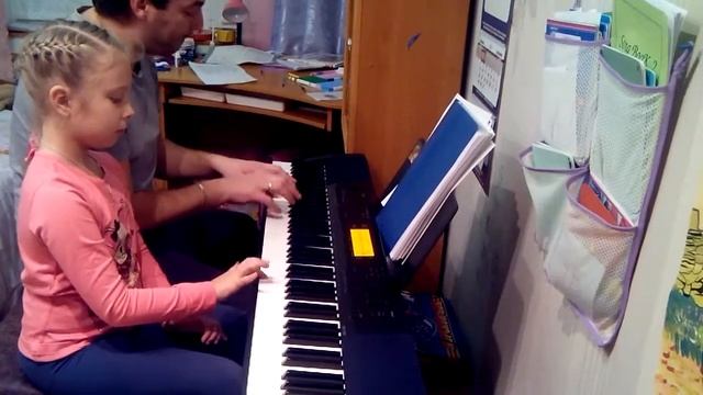 Цирковая мелодия в четыре руки. Папа с Дочкой. смотреть онлайн
