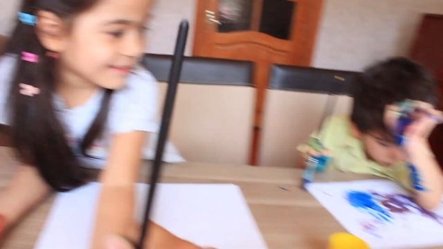 Пальчиковые краски. Учим цвета смотреть онлайн