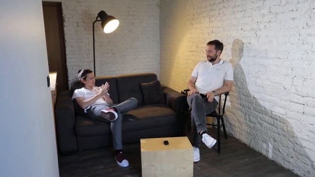 Два фотографа - Первая работа с искусственным освещением для начинающих смотреть онлайн