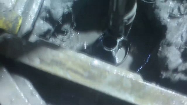 Оборвало штангу с буром и центратором на глубине 23 метра! Пытаемся достать! (часть 2) смотреть онлайн
