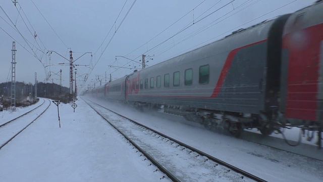 Электровоз ЭП2К-350 с поездом № 047 Москва - Балаково смотреть онлайн