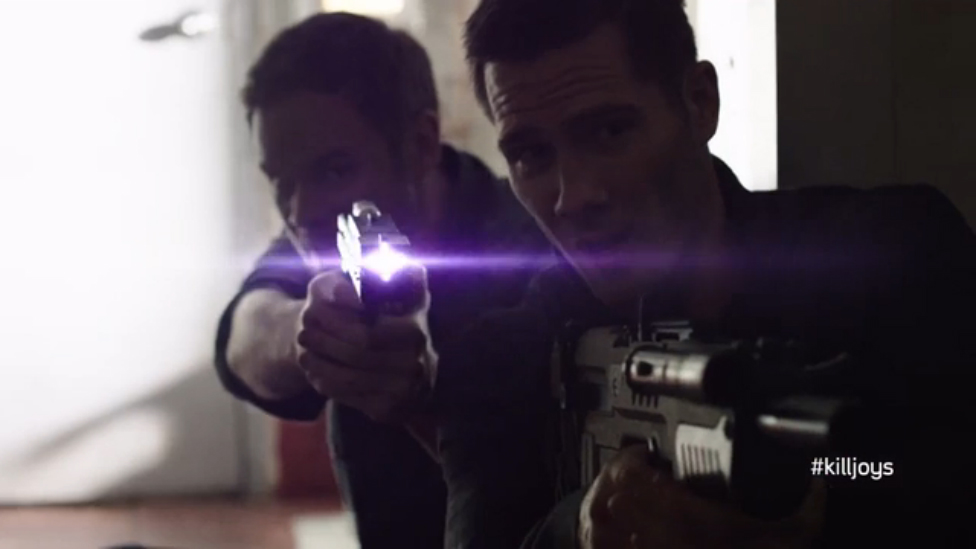 Киллджойс / Killjoys (2015) Русский трейлер (Сезон 1) смотреть онлайн