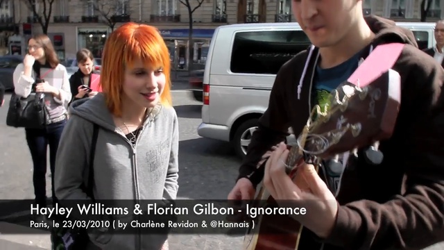 ХЕЙЛИ УИЛЬЯМС ИЗ PARAMORE ► Спела Ignorance На Улице смотреть онлайн