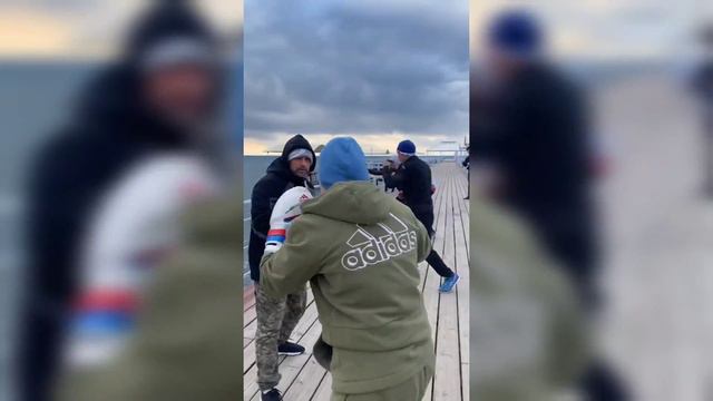 Валентина Шевченко тренируется на Исык-Куле смотреть онлайн