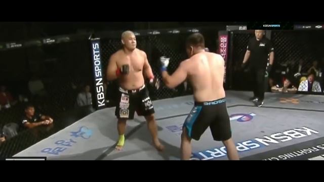 Кыргызский тяж стал чемпионом в Корее / Тилек Жээнбеков vs Джун Су Лим ANGELS FIGHTING смотреть онлайн