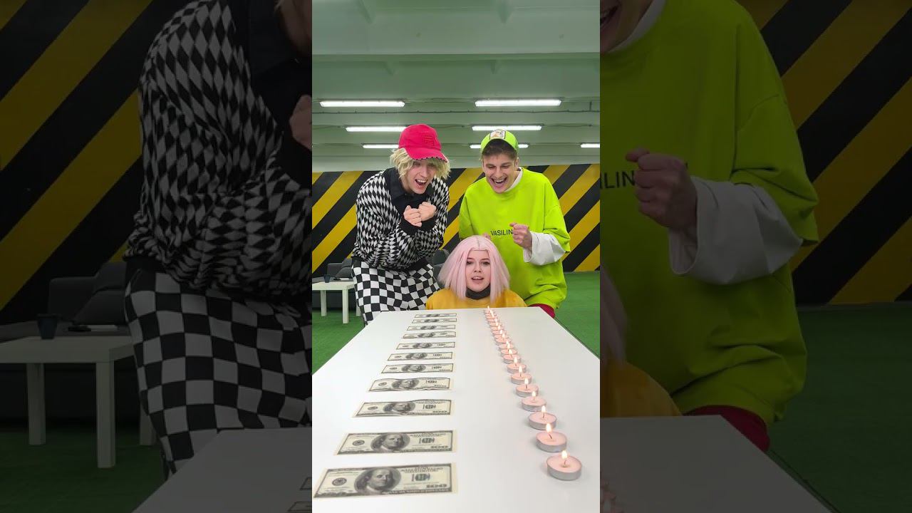 Кто заберет больше денег? челлендж со свечками смотреть онлайн