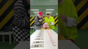 Кто заберет больше денег? челлендж со свечками