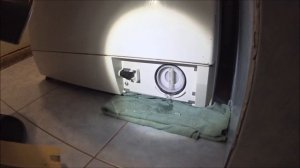 Не откручивается Фильтр Сливного Насоса Стиральной машины. Как открыть, если заело.