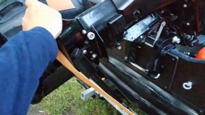 Упор для перевозки лодочного мотора