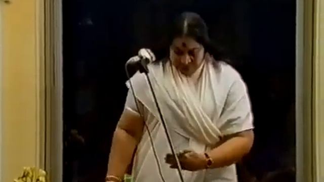 1984 0731 Подъём Кундалини и бандан со Шри Матаджи смотреть онлайн