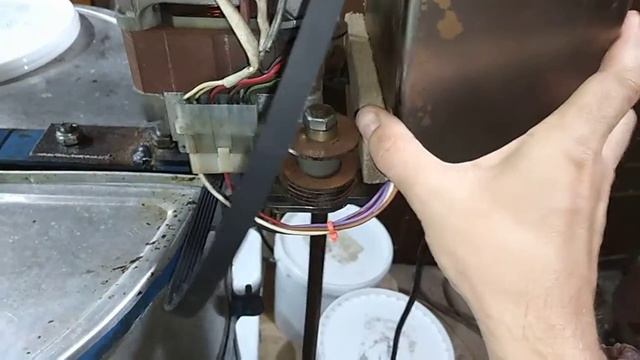 Медогонка с двигателем от стиральной машины. Недоработоки. смотреть онлайн