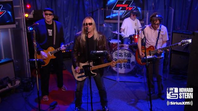 Cheap Trick “I Want You to Want Me” on the Howard Stern Show смотреть онлайн