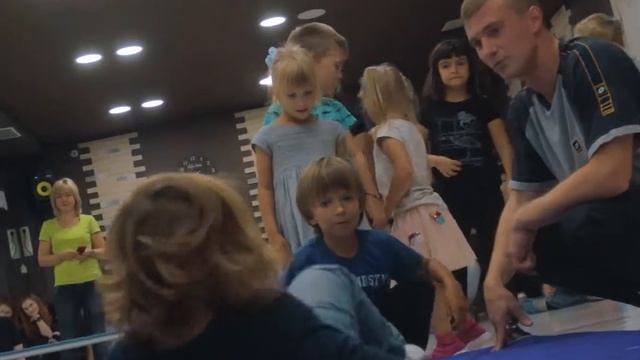 Детский праздник в школе 5Life 1 сентября смотреть онлайн