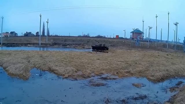 Гусеничный вездеход Охотец. Восьмиколесный. Шестиместный (6-местный). смотреть онлайн