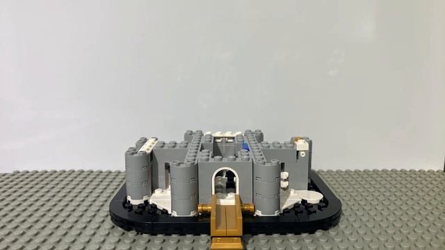 LEGO Mini Disney Castle: Mickey Builds the Mini Disney Castle (LEGO Disney 40478 Mini Disney Castle смотреть онлайн