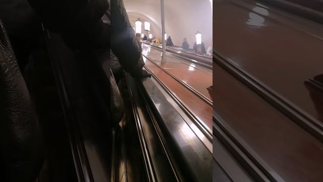 Живу день как трейни айдол (ПРОДОЛБАЛАСЬ) смотреть онлайн
