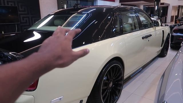 3 BUGATTI ആയാലോ!! DUBAI'S LARGEST SUPERCAR DEALERSHIP смотреть онлайн
