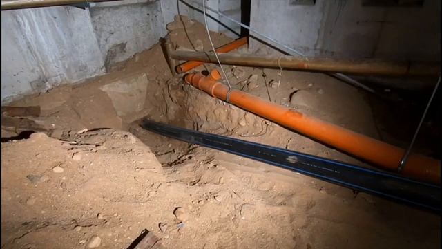 Как происходит замена канализационных выпусков в многоквартирных домах (МКД). УралСтокСервис. смотреть онлайн