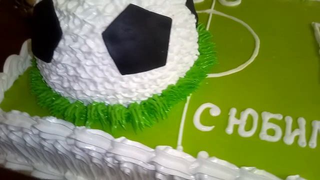 Торт ДЛЯ ФУТБОЛИСТА. Юбилейный торт для мужчины. смотреть онлайн