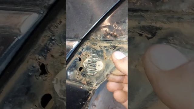 Mercedes-benz w220.Восстановление сгнившего кузова смотреть онлайн