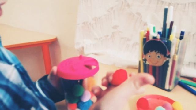 Упражнения на развитие межполушарного взаимодействия. Для детей от 2-х лет смотреть онлайн