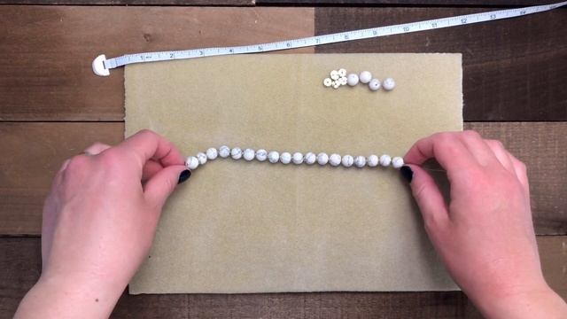Tips & Tricks for Beading With Elastic Cord | an Annie's Kit Club Tutorial смотреть онлайн