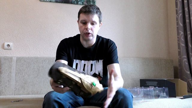 Распаковка Копии оружия Assassin's Creed: Вальгалла – Скрытый клинок смотреть онлайн