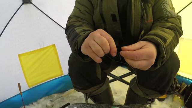 ИЗГОТАВЛИВАЕМ ЖЕРЛИЦУ НА ОКУНЯ И ЩУКУ / WE MAKE IMITATION FISH FOR PERCH AND PIKE смотреть онлайн