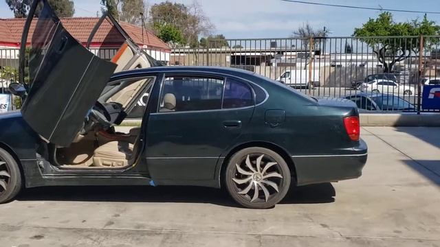 2001 Lexus GS 300/400 with NewGen®️ Lambo Door Kit Walkaround. смотреть онлайн