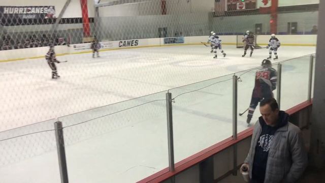 Peyton hockey 2-27 10 смотреть онлайн