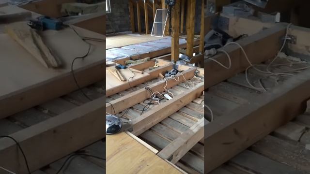 Пол в мансарде