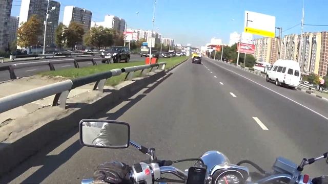 Chopper driving through the Moscow sleeping quarters 1 смотреть онлайн