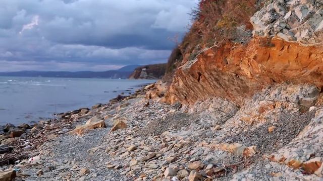 Чудо-закат на Чёрном море в посёлке Новомихайловский. 30 октября 2022. Смотреть всем. смотреть онлайн