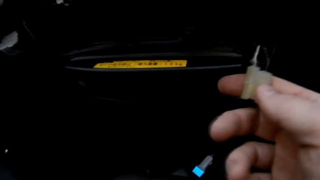 Установка со скрытой проводкой Eken H9 в качестве видерегистратора