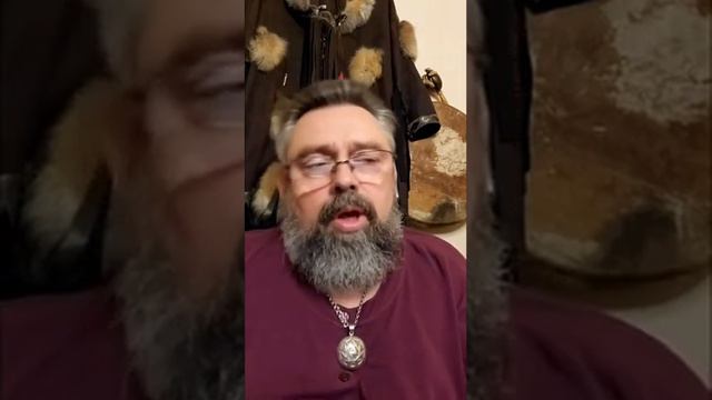 Скрытные Сущности и Домовой смотреть онлайн