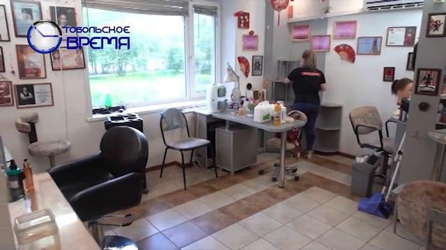 ОТКРЫЛИ ПАРИКМАХЕРСКИЕ смотреть онлайн