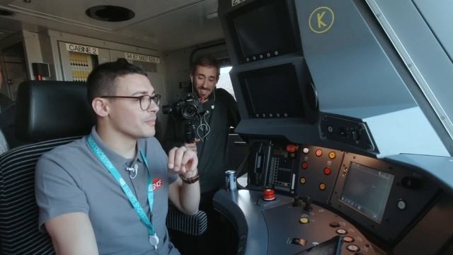 Une journée avec un conducteur de train смотреть онлайн