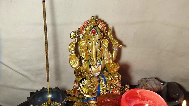 Защитная мантра Ганеша. Ом Ганеша Шаранам Шаранам Ганеша. смотреть онлайн