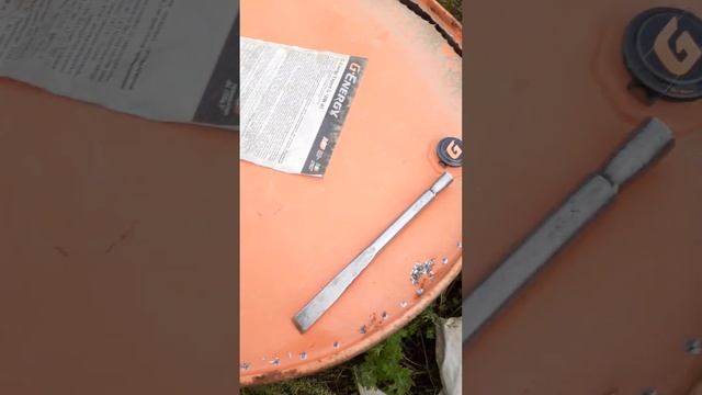 открыть бочку от масла шуруповерт и зубило смотреть онлайн