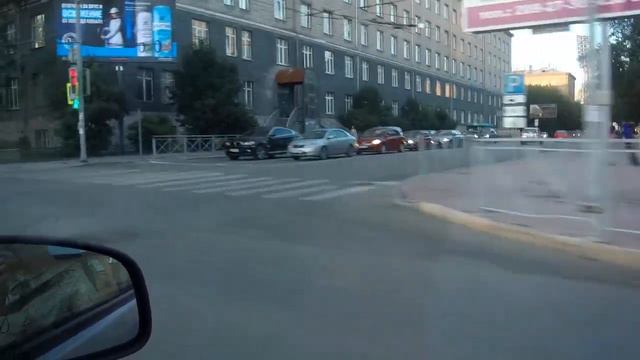 Красный проспект из окна такси. Запись #72. смотреть онлайн